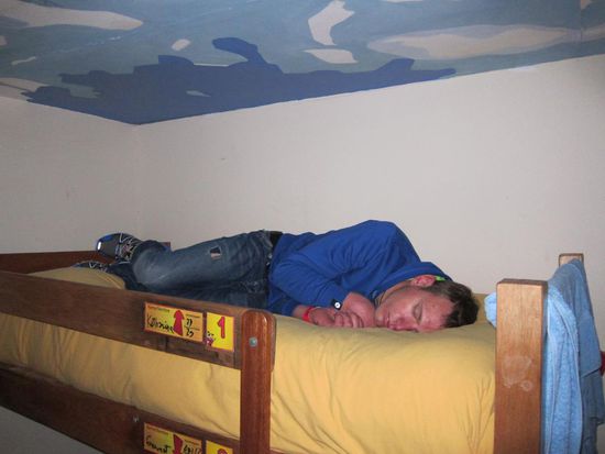 Hangover Teil 1. Ich bin jetzt noch froh, dass ich an diesem Abend nicht dabei war, ansonsten müsste ich noch immer mit den Nachwirkungen kämpfen.