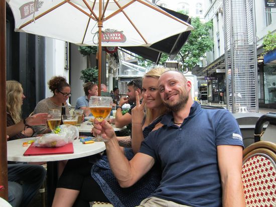 Zur Feier des Tages gönnten wir uns das eine oder andere Bierchen.
