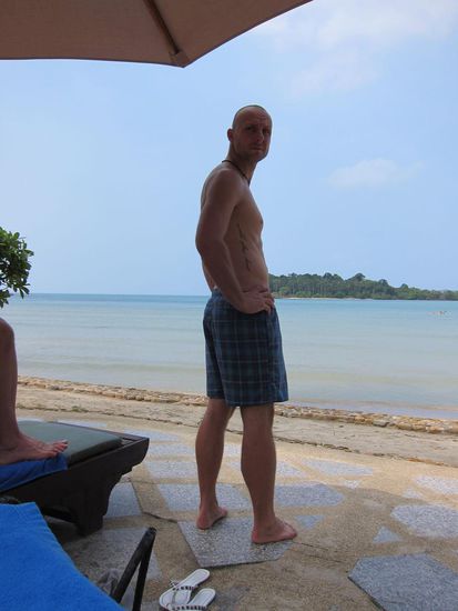 Und jetzt? Pool oder Meer? Mit der neuen Situation etwas überfordert gg.