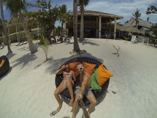 Sonne tanken bevor es zurück ins kühle Nass geht. 28 Grad und es wird noch heißer gg!
So long,
Maja und Willi von den "Vielen Bienen" 