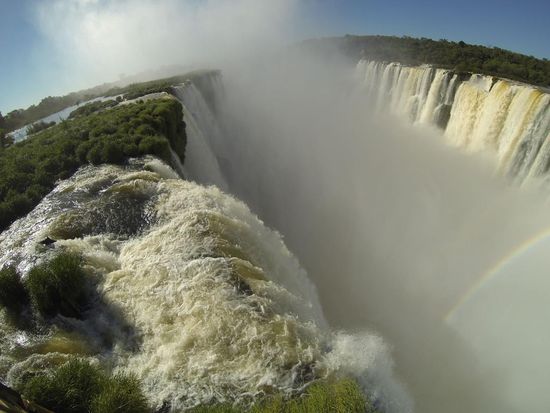 ........... und last but not least, sahen wir ihn: den Garganta del Diablo. Liebevoll wie "ER" genannt wird, der Teufelsschlund !
