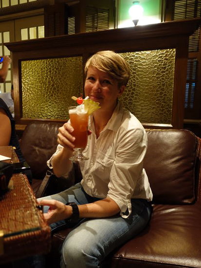 Singapur Sling im Raffles gehört dazu wie der Rauschebart zum Weihnachtsmann!