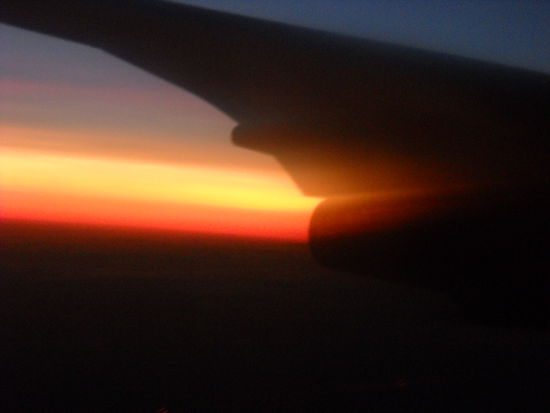 daswar der Sonnenaufgang über den wolken...in echt sah das noch viel viel besser aus!!!
