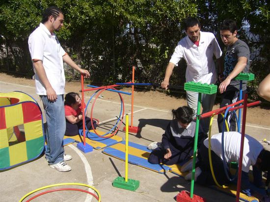 Beim Sport mit Sportstudenten