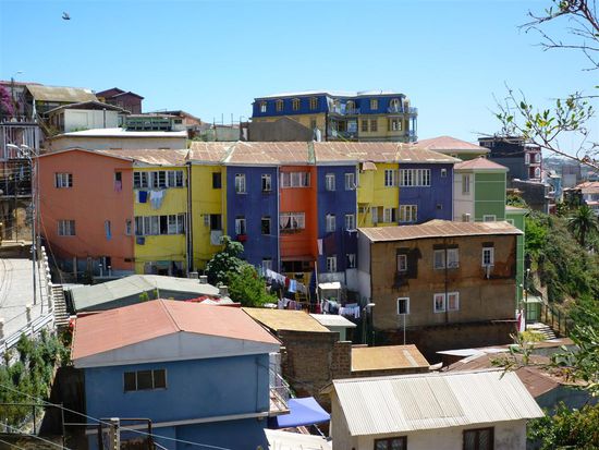 Voll schön die bunten Häusern, ganz anders als in Deutschland