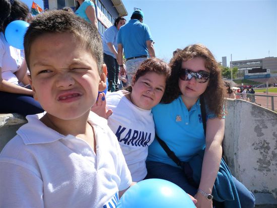 Alexander, Karina und meine Klassenlehrerin Rosana
