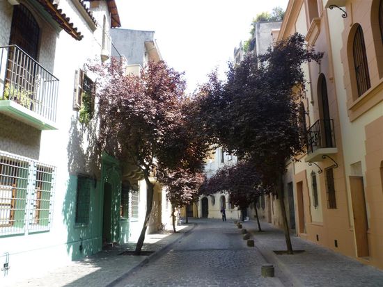 Barrio  Paris Londres