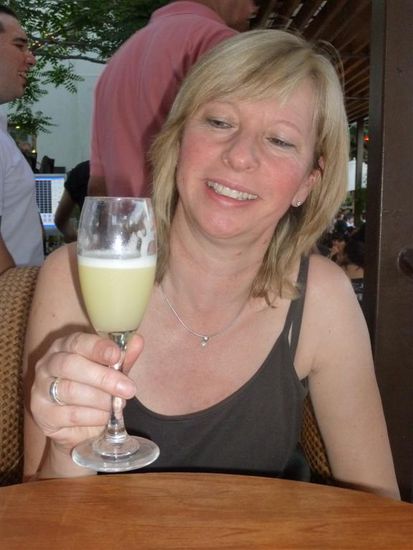 Mamas erster Pisco Sour "MMh, schmeckt gar nicht mal so schlecht!"