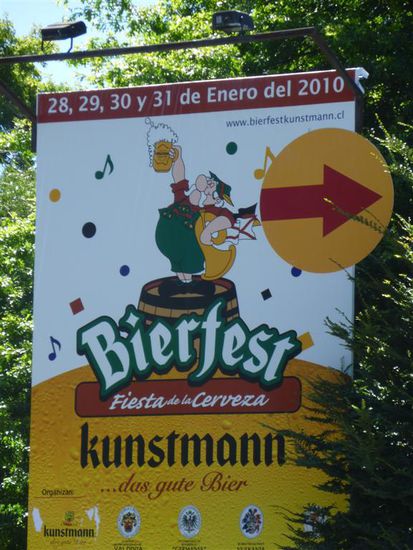 schon komisch, wenn man bedenkt, dass man am anderen Ende der Wlet ist...