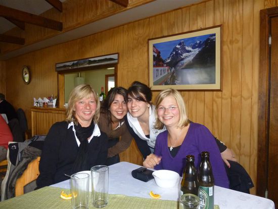 Die beiden netten Chileninnen