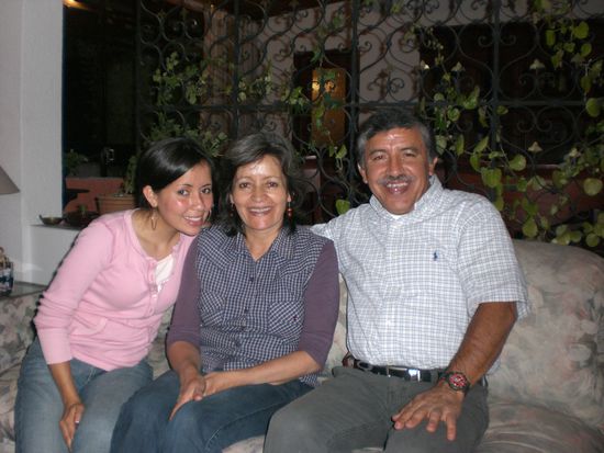 Sofie, Consuelo und austo, meine Gastfamilie