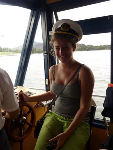 und ich bin selbstverstaendlich auch boot gefahren