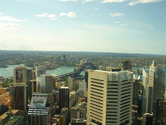 harbour bridge und opera house ganz klein ploetzlich...