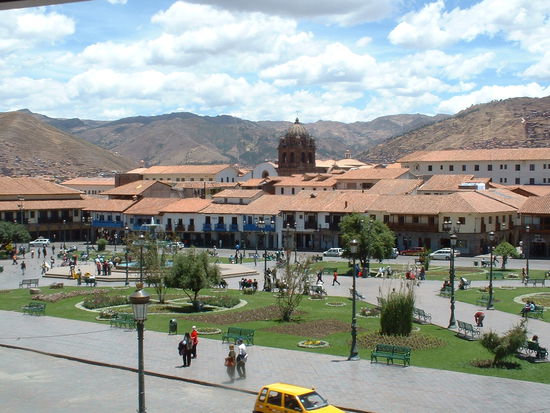 Der Hauptplatz - "Plaza de Armas" - von Cusco