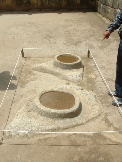 Damit haben die Inkas die Sterne und den Verlauf der Sonne studiert...