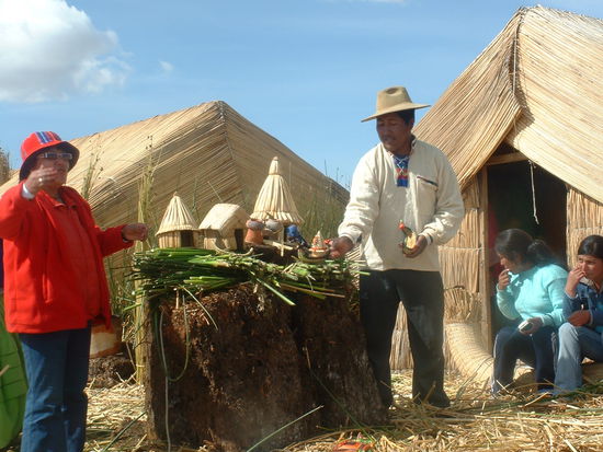 ...achso! Wie es geschmeckt hat? Ganz OK, aber nix besonderes. Hier wurde uns übrigens einer solche Insel im Miniaturformat nochmal nachgebaut - jetzt wissen wir, wie es geht, ha!