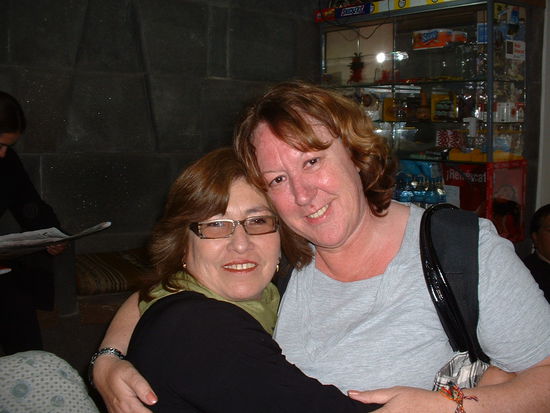 ...meine Mama hat noch mal Augusta fest in den Arm genommen...