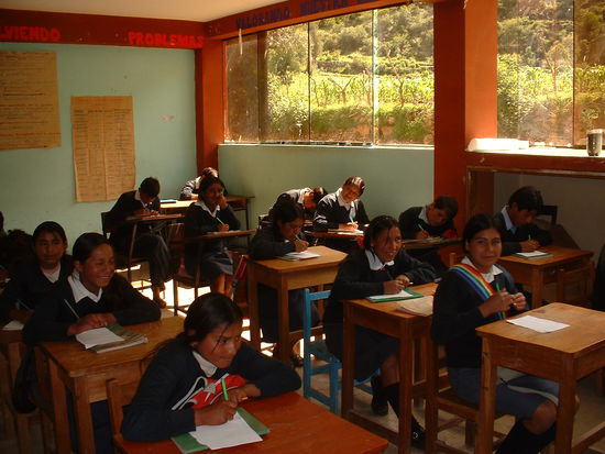 und in ihren Klassenzimmern - das war die 9.Klasse