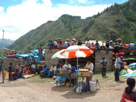 2. Dorffest: Fress-Stände