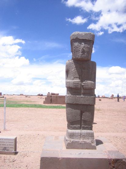 Überbleibsel der Tiwanaku-kultur: Statue eines Hohepriesters