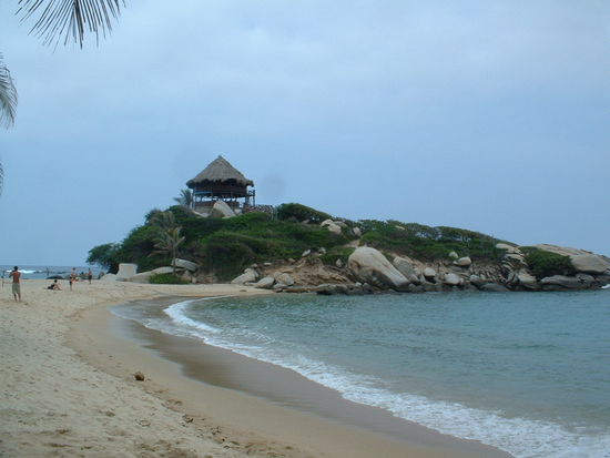 Am Ziel: der Strand Cabo San Juan, wo wir endlich unsere verschwitzten Koerper den Fluten hingeben konnten