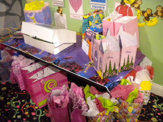 geschenke, geschenke, geschenke.... und alles im doppelpack...