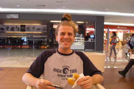 Der war auch so verrückt wie er aussah. Sein Name war übrigens Norberto 