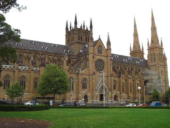 Sehr schöne alte Kirche wie ich finde, hat ein bisschen was europäisches!