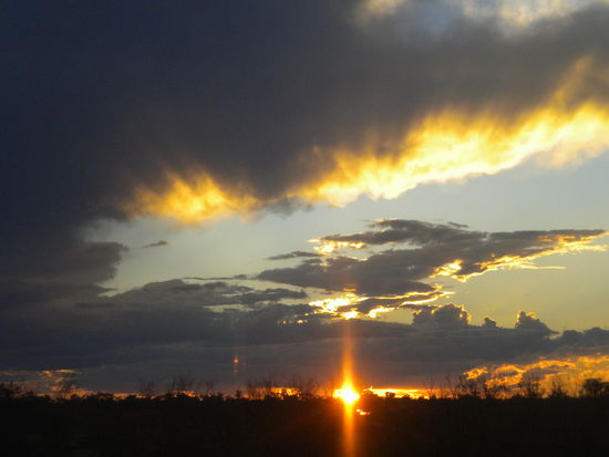 Der Sonnenuntergang vom Zug aus ... danach konnte ich stundenlang ohne Probleme schlafen!
