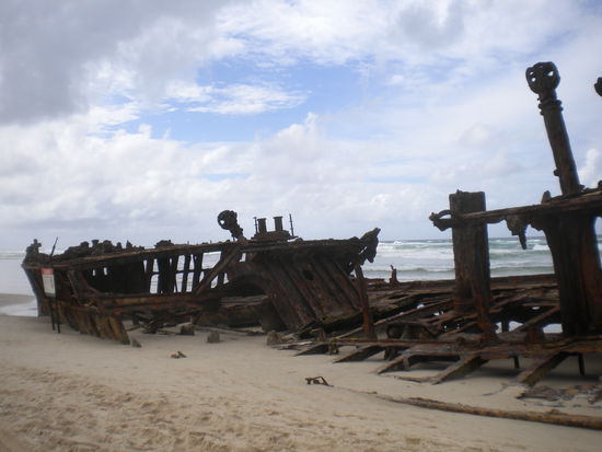 ... das Maheno Schiffswrack liegt schon seit 1935 nach einem Cyclon da ...