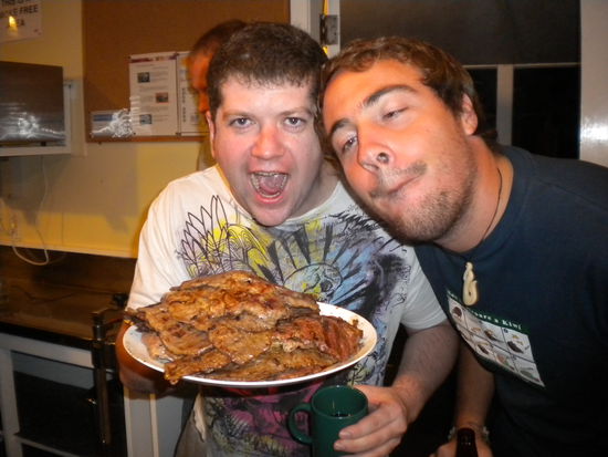 ... hier die Vorfreude aufs Essen ...