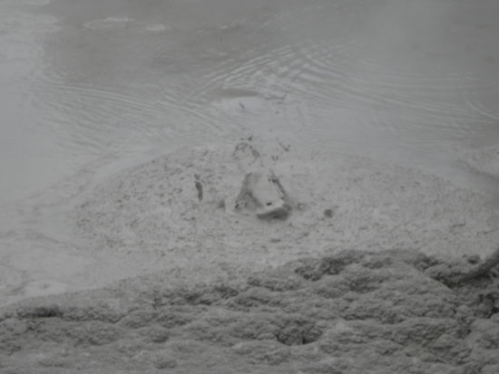 ... boiling mud ...