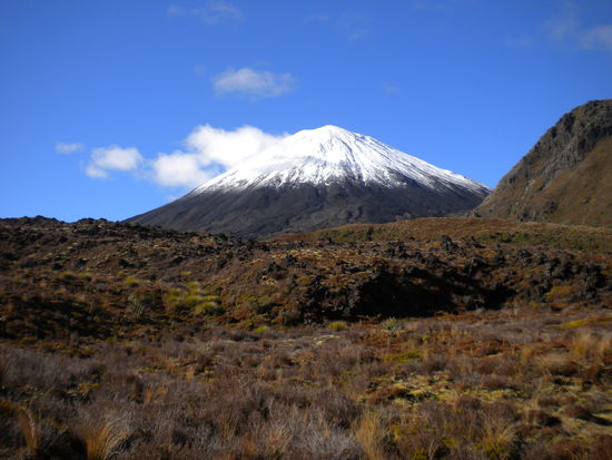 ... der erste Blick auf Mt. Doom ....