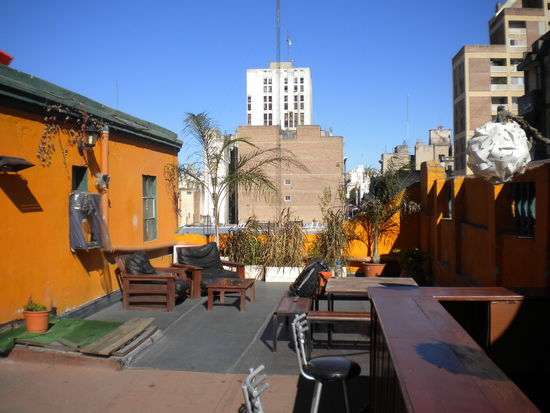 ... die tolle Dachterasse des super Hostels ... einfach nur chillig ...