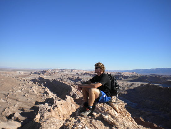 ... eine Pause auf dem Gipfel mit Blick über das Tal des Mondes ...