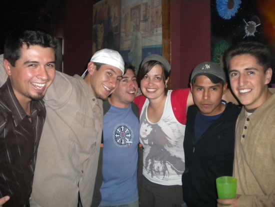 ... später dann unter lauter Bolivianern in meinem Wohnzimmer ...