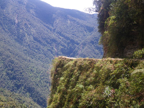 ... nur gut dass man nicht sehen kann wie tief es runter ging ....