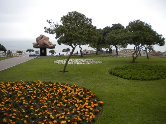 ... der berühmte Park der Liebe ...