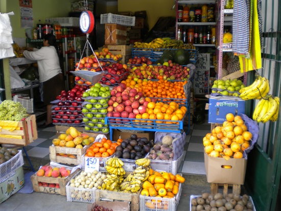 ... wie überall in Südamerika, gibt es auch super frisches Obst ...