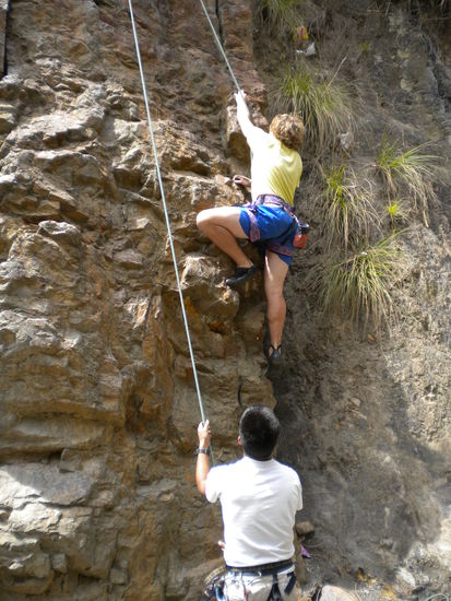... hier sollte es schon schwieriger werden, denn wir sollten über Eck klettern  ...