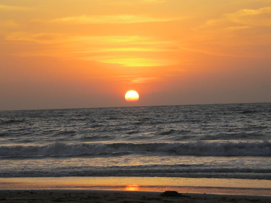 ... nach einem harten Kite Surf Tag einen neuen Sonnenuntergang genießen ...