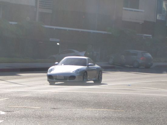 Porsche fahren hier sehr viele rum!!!