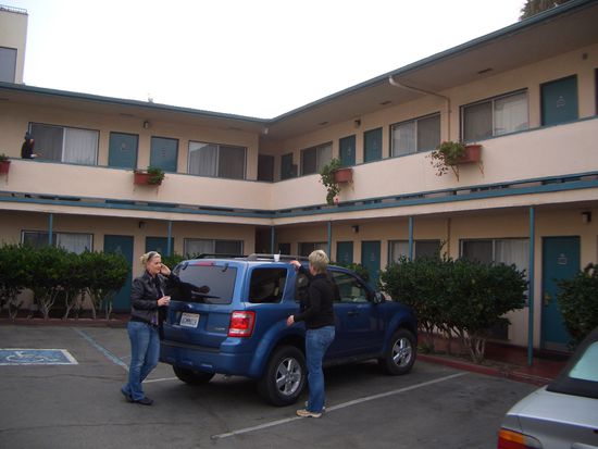 vor unserem Motel in Santa Monica