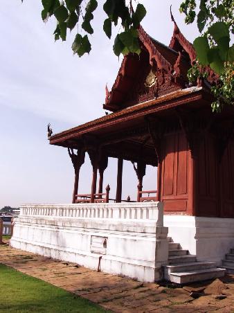 Phra Sumen Park