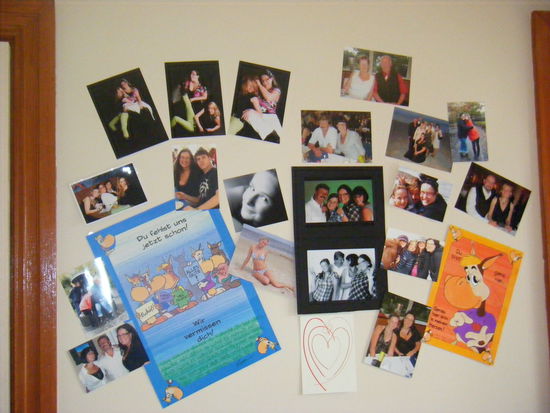 ich habe es geschafft und eine bilderwand gemacht, damit ich euch immer in meiner nähe habe...