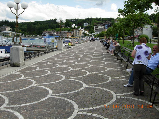 Die Seepromenade sehr gepflegt in Velden