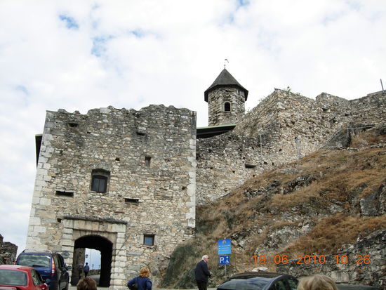 Zugang zur Burg Landskron