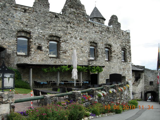 Ein Besuch der Burg Landskron lohnt sich