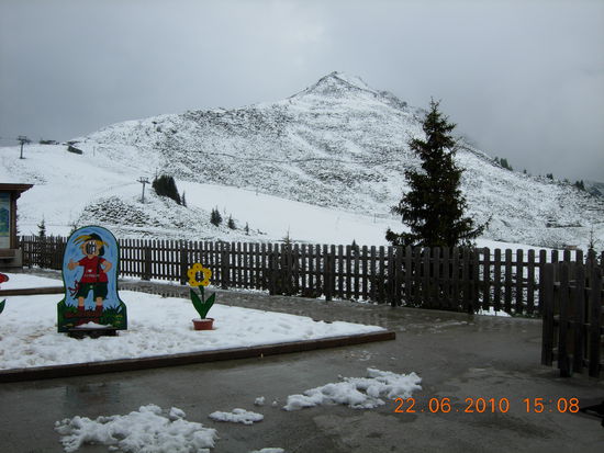 Wiederbergerhorn im Juni im Winterkleid
