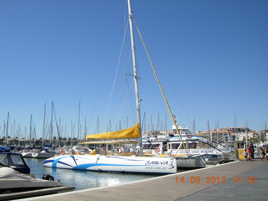 Tausende von Booten und Jachten in verschiedenen Hafenbecken von Cap d'Agde